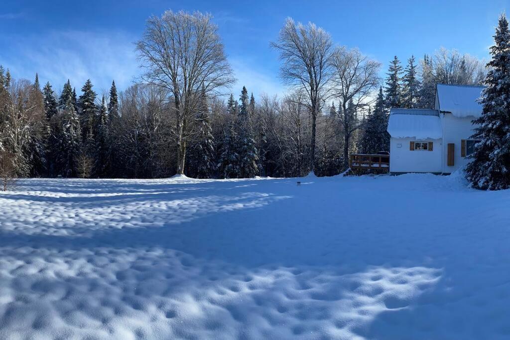 Le Jazz- Chalet Rustique/Chic Avec Spa Notre-Dame-Des-Bois Luaran gambar