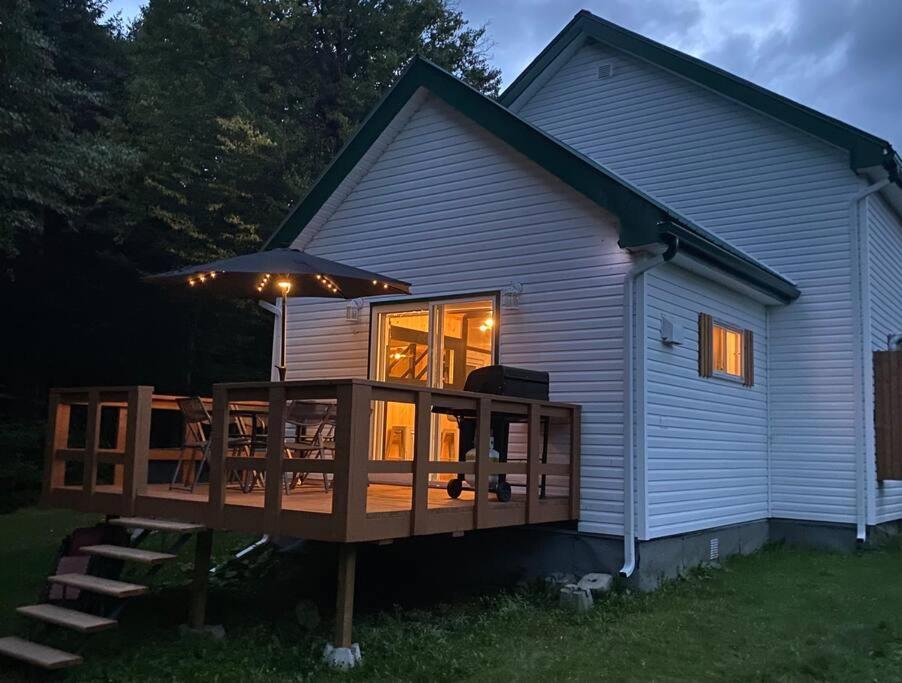 Le Jazz- Chalet Rustique/Chic Avec Spa Notre-Dame-Des-Bois Luaran gambar